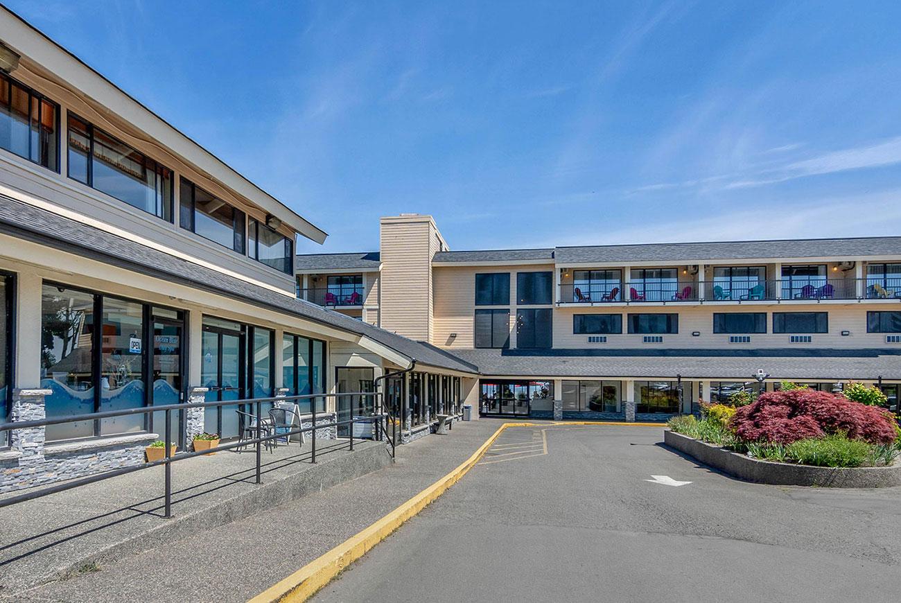 Bayside Oceanfront Resort Парксвилл Экстерьер фото
