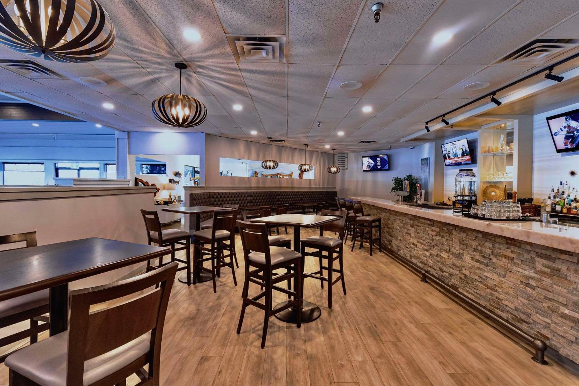 Bayside Oceanfront Resort Парксвилл Экстерьер фото