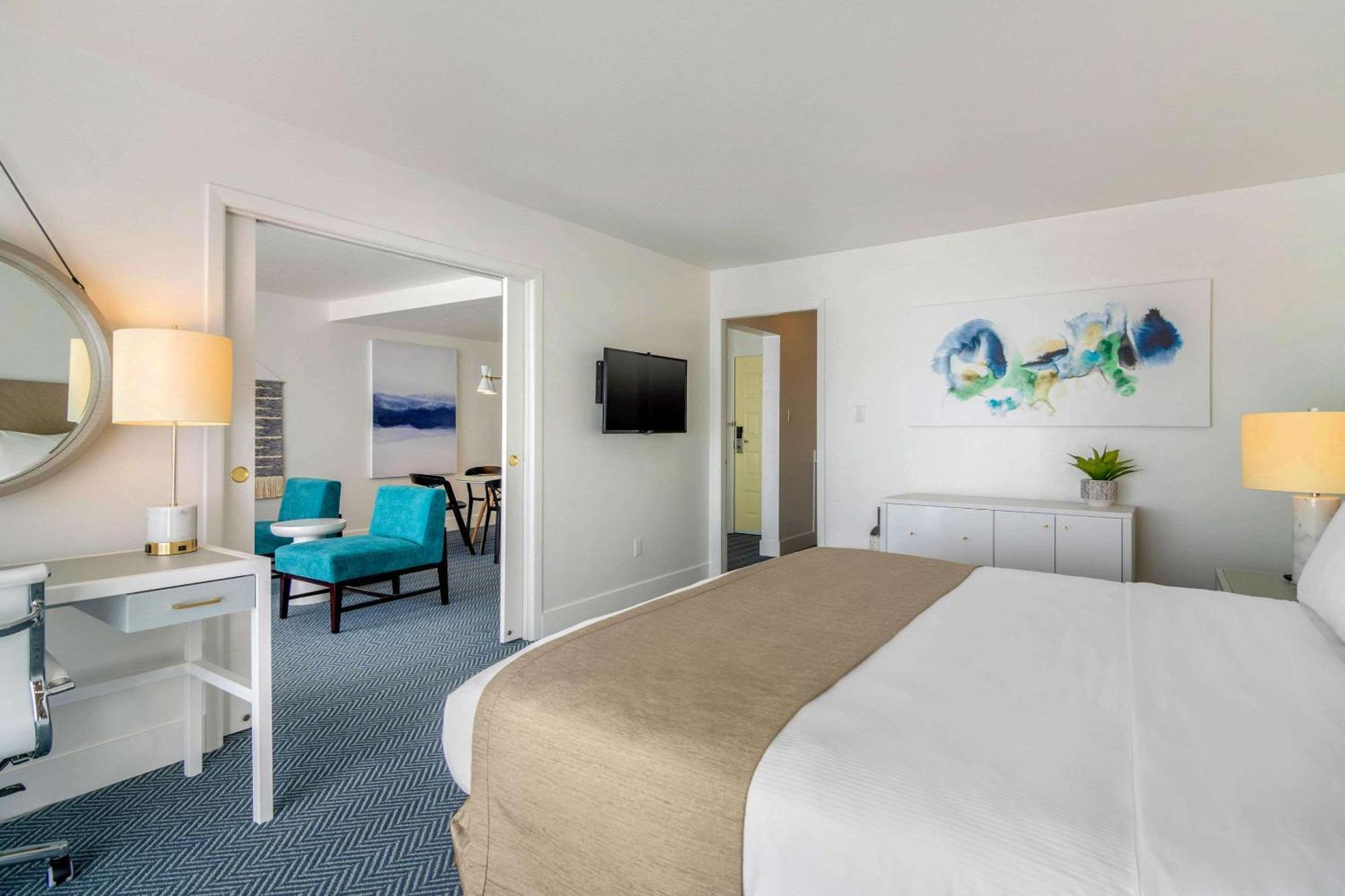 Bayside Oceanfront Resort Парксвилл Экстерьер фото